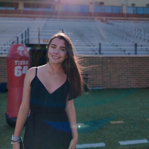 Meet your Posher, K - Picture 1 of 1